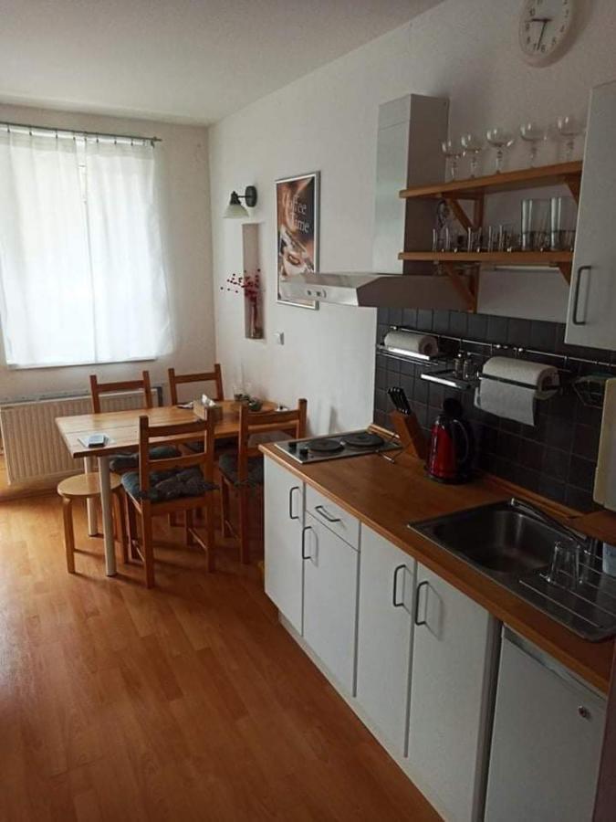Apartman J+S ドノヴァリ エクステリア 写真