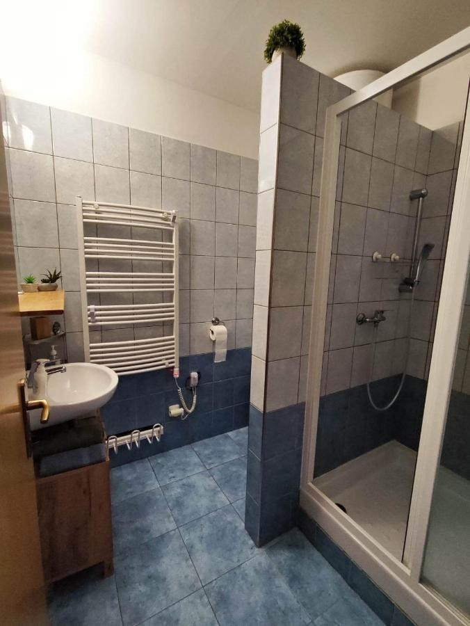Apartman J+S ドノヴァリ エクステリア 写真
